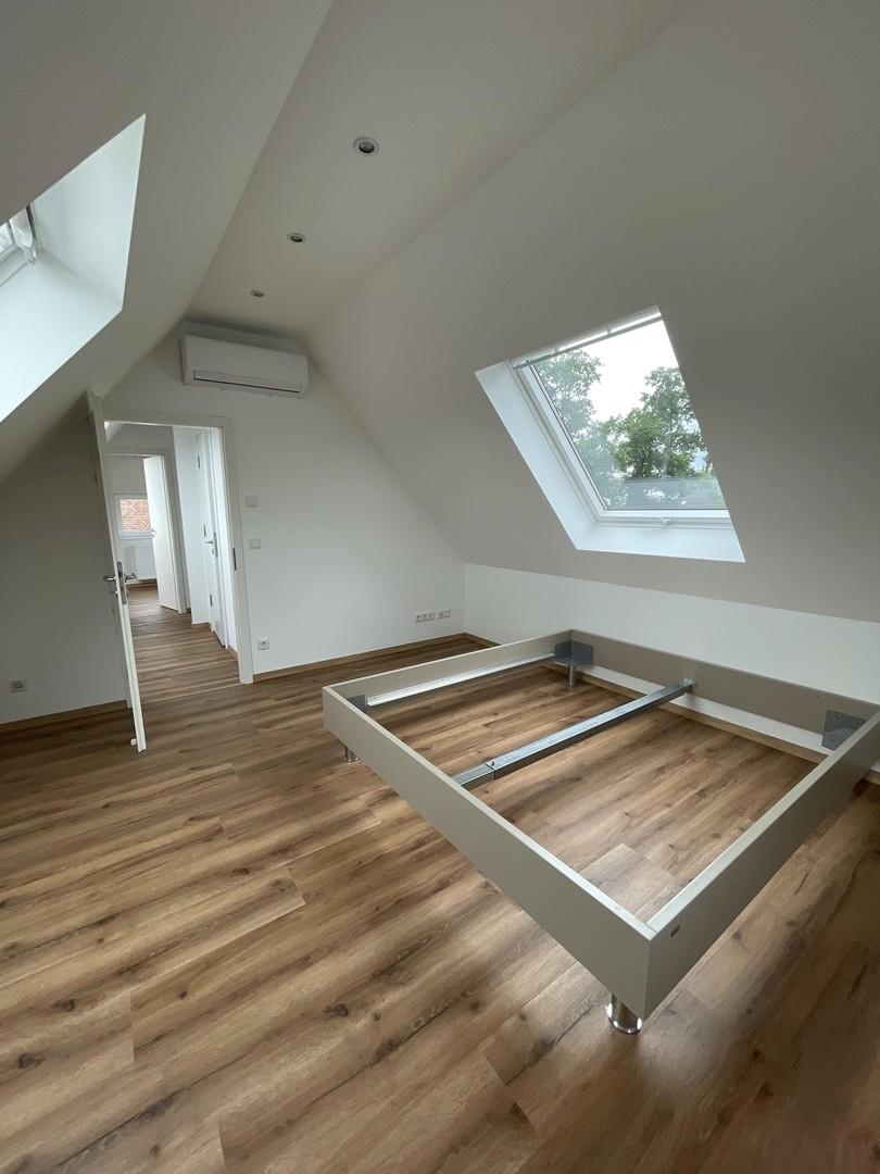 Zimmer 4, 14,61 qm