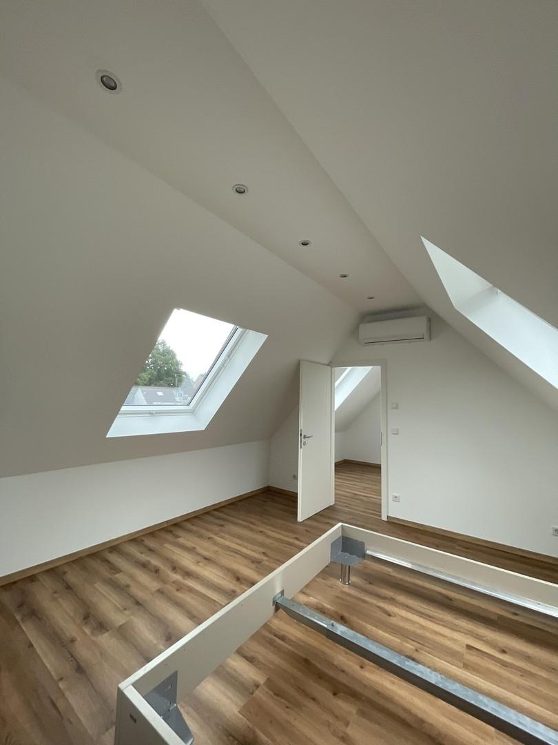 Zimmer 4, 14,61 qm