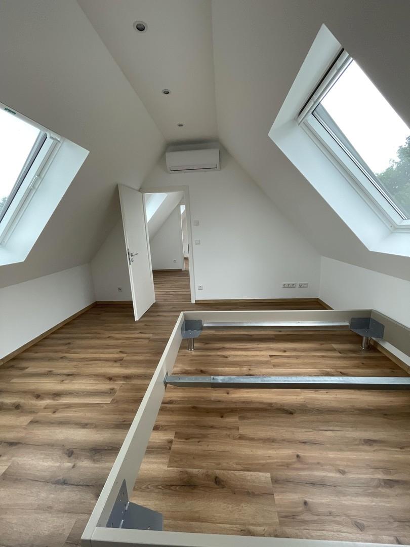 Zimmer 4, 14,61 qm