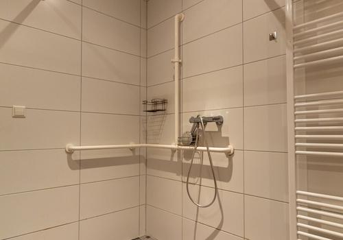 Dusche EG