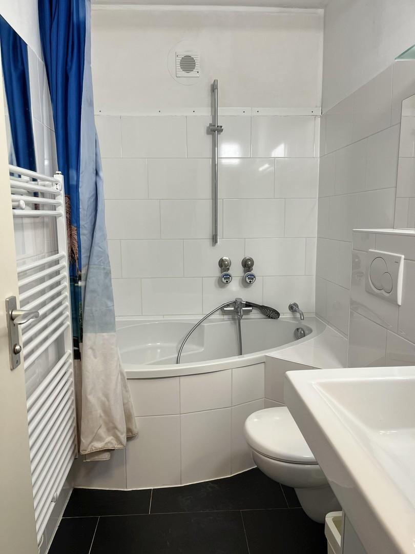 Bad - Duschbadewanne