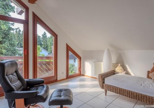 Kinderzimmer 2 mit Balkon