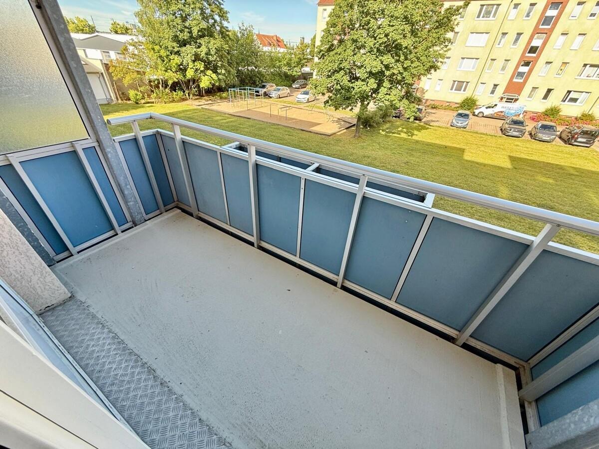 ... mit Balkon