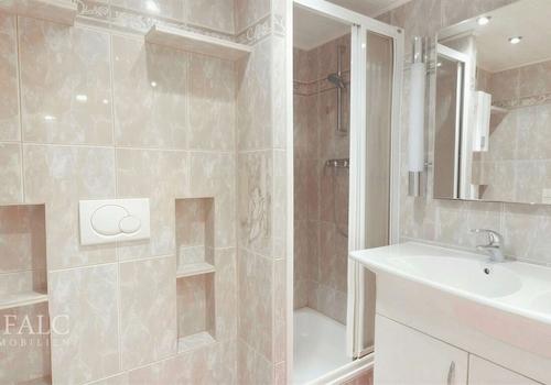 Badezimmer (digital bearbeitet)