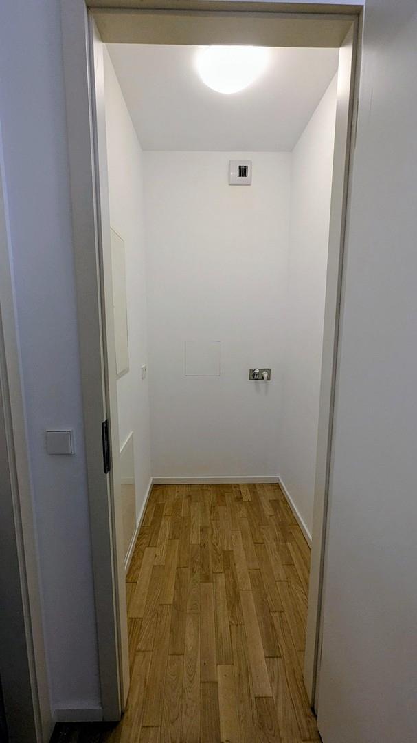 Abstellraum, Waschma. Anschluß