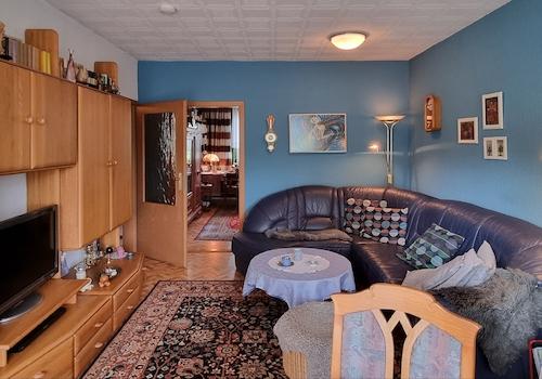 Wohnzimmer Richtung grünes Zimmer