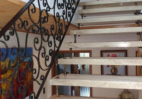 Treppe zur Wohnung