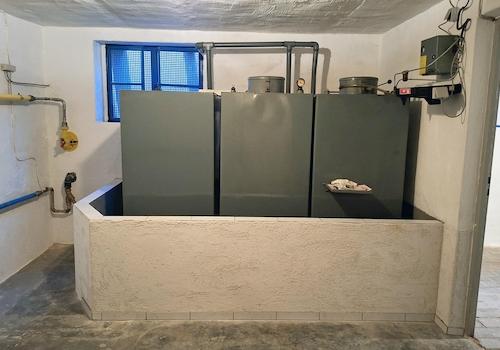 Kellerraum 1 mit Heizöltanks
