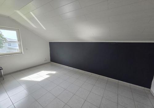 Schlafzimmer 1 DG