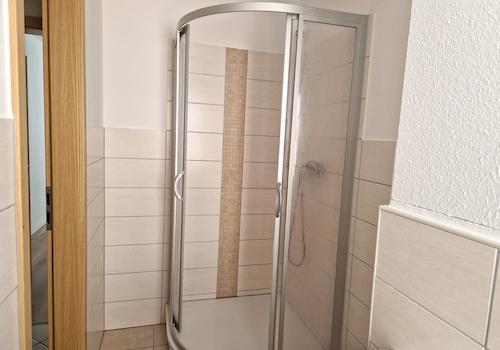 Bad mit Dusche