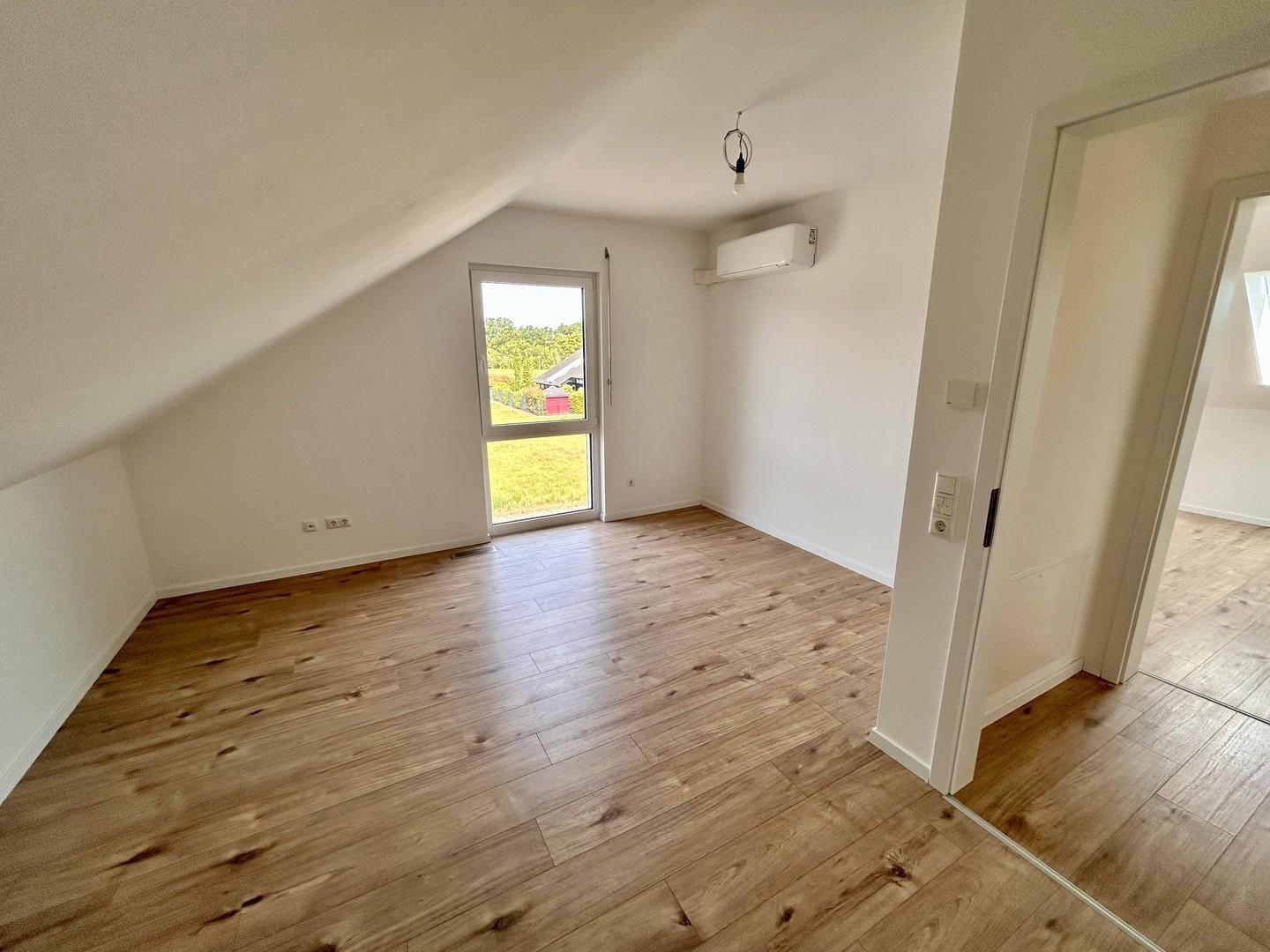 Büro/Kind 3 flexibel nutzbar