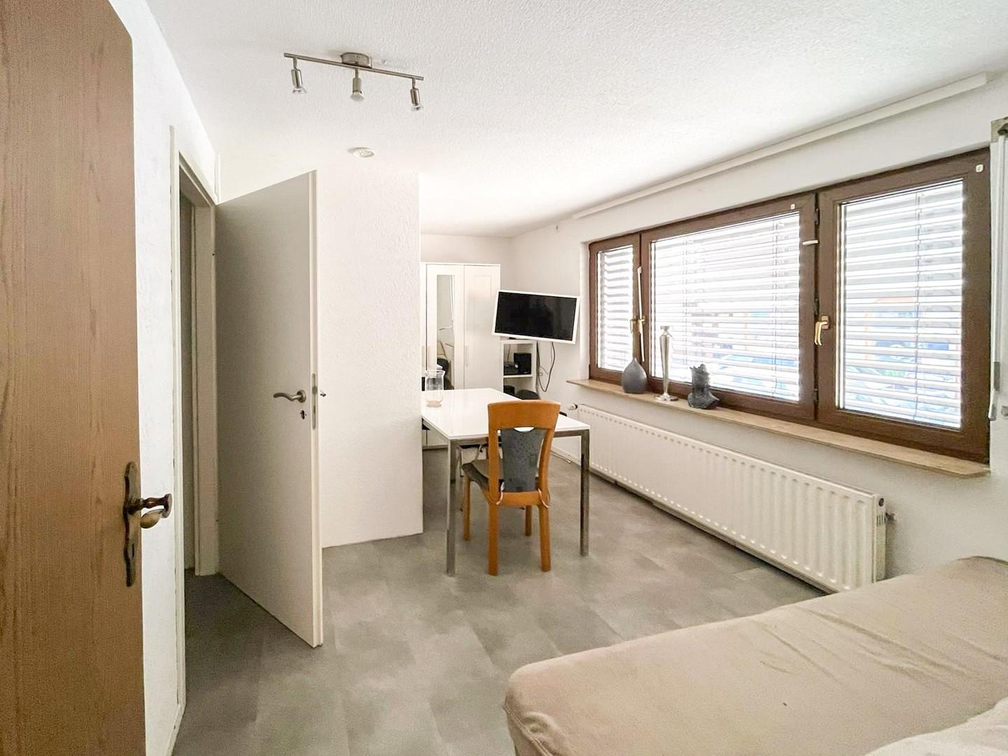 Wohn-/Esszimmer