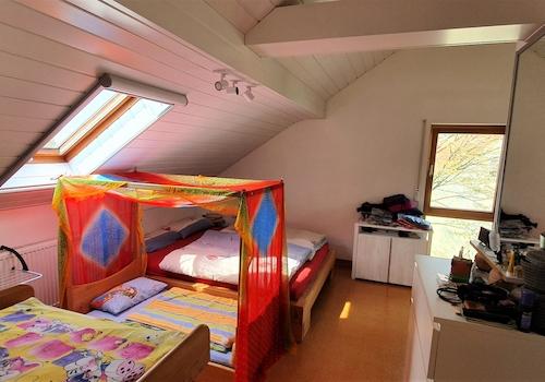 Schlaf- oder Kinderzimmer 1