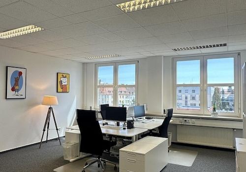 Eckbüro Weit