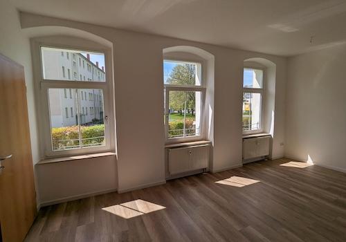 Wohn- und Schlafzimmer