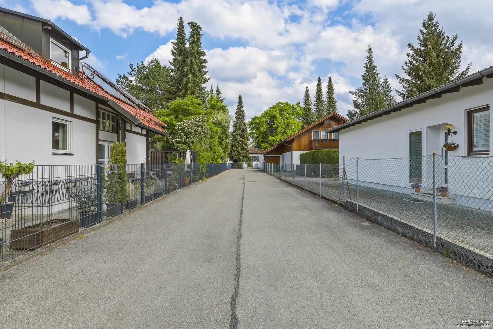 Privates Wegegrundstück mit zusätzlichem Rückzugscharakter