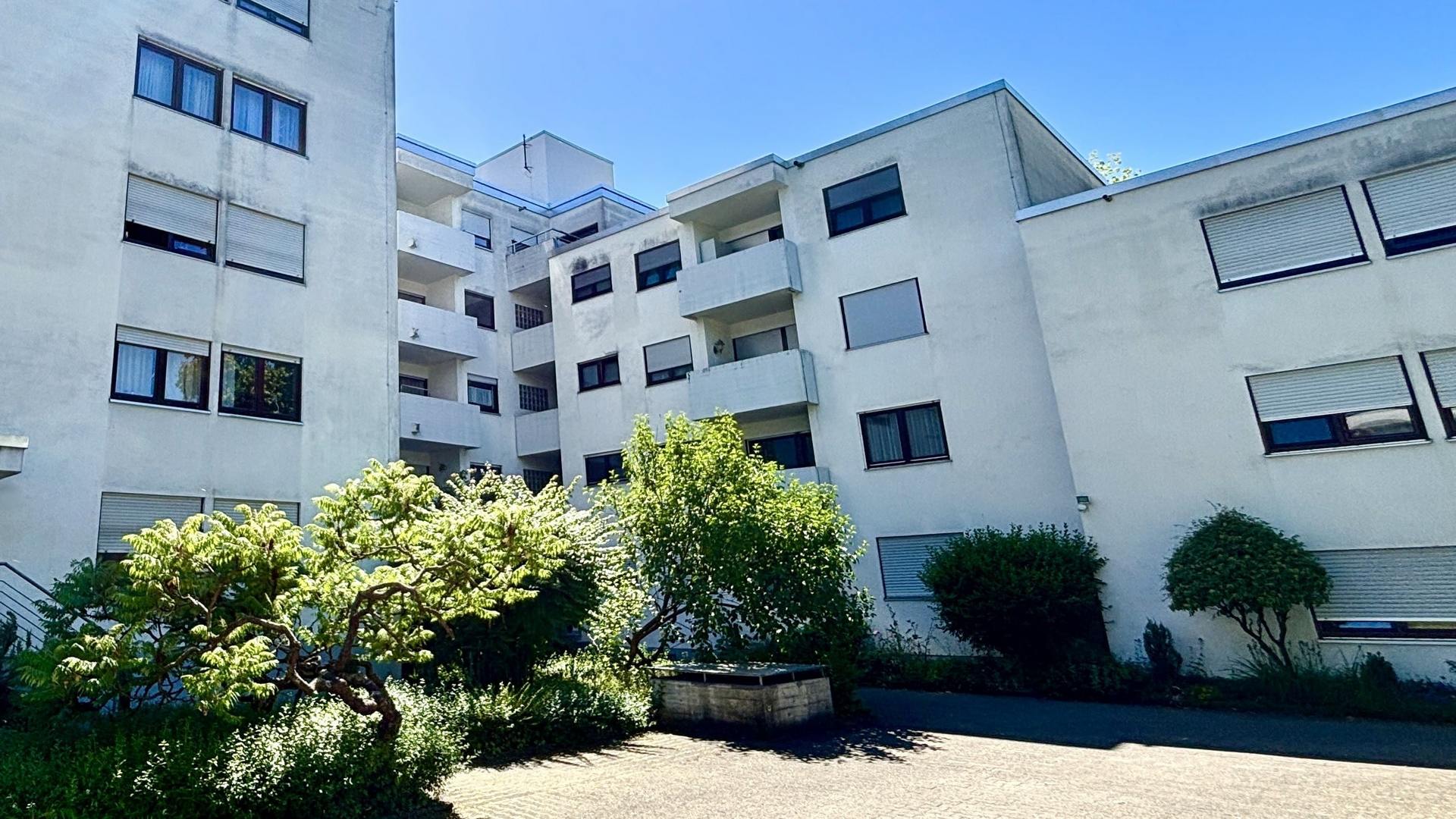 Gebäudeansicht Hauseingang / Hof