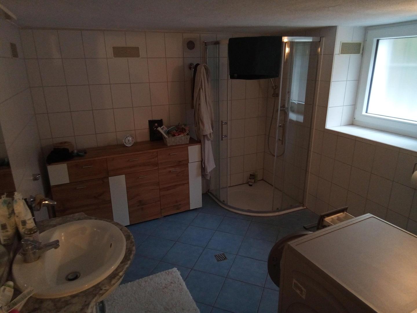 Badezimmer im Keller