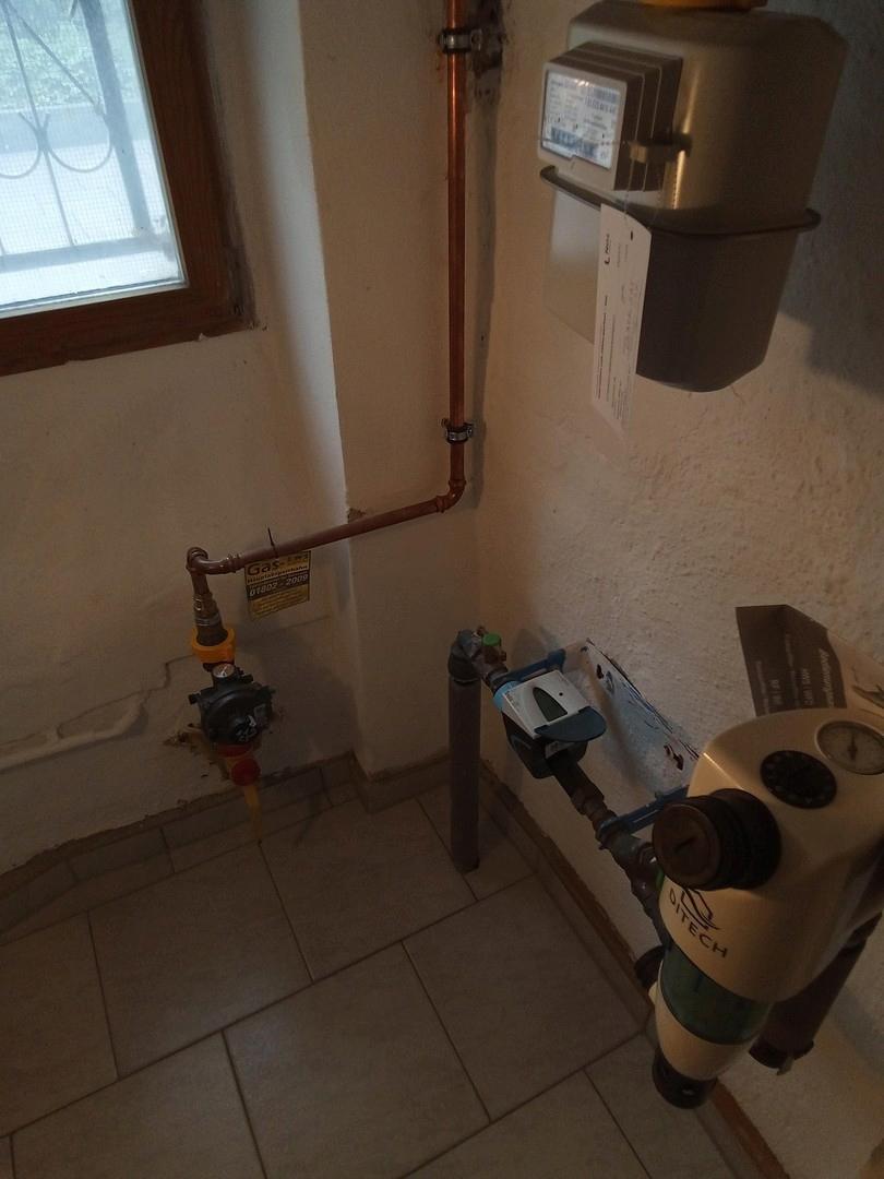Gas- und Wasseranschluss