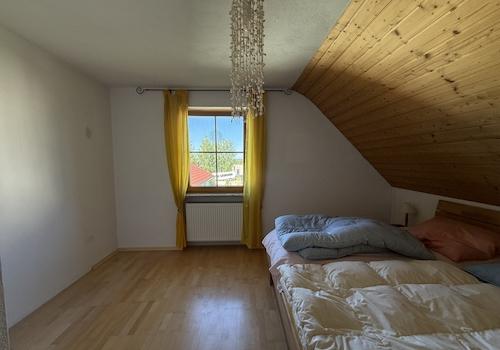 Schlafzimmer OG