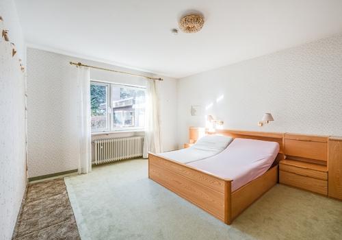 Schlafzimmer EG