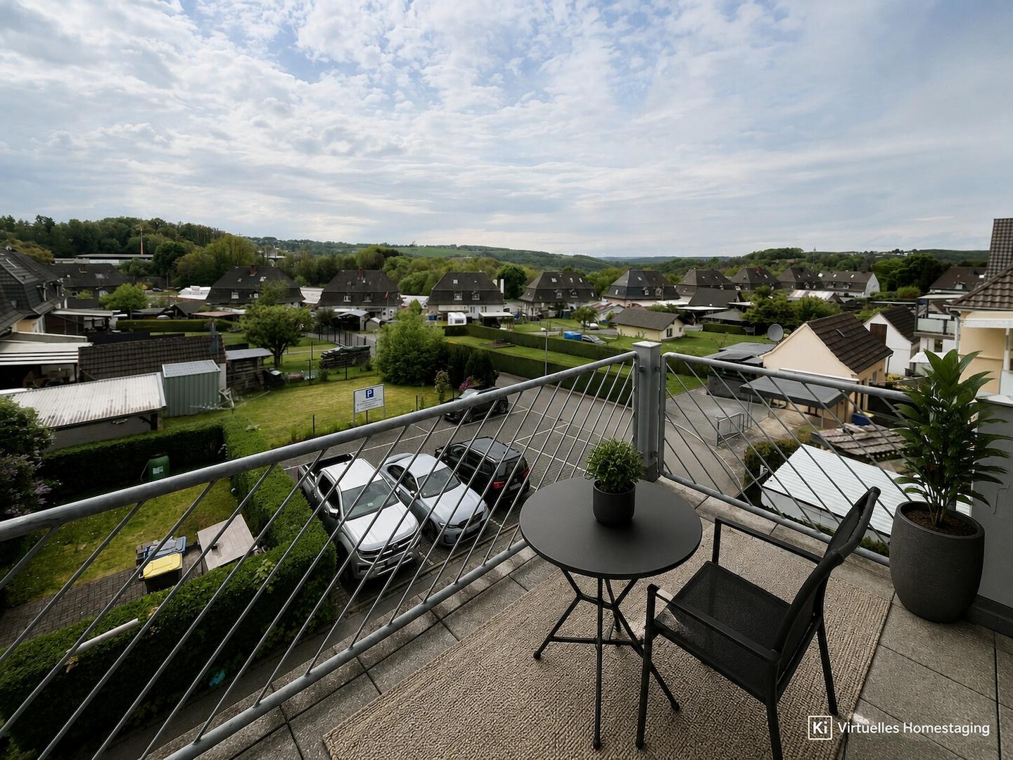 Balkon virtuell eingerichtet (KI)