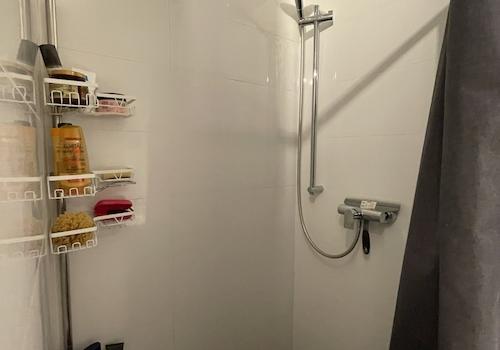 Bad mit Dusche