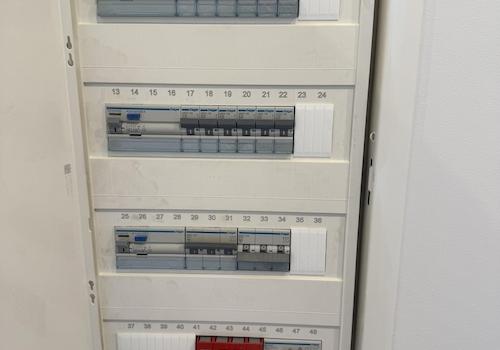 Neue Elektroverteilung