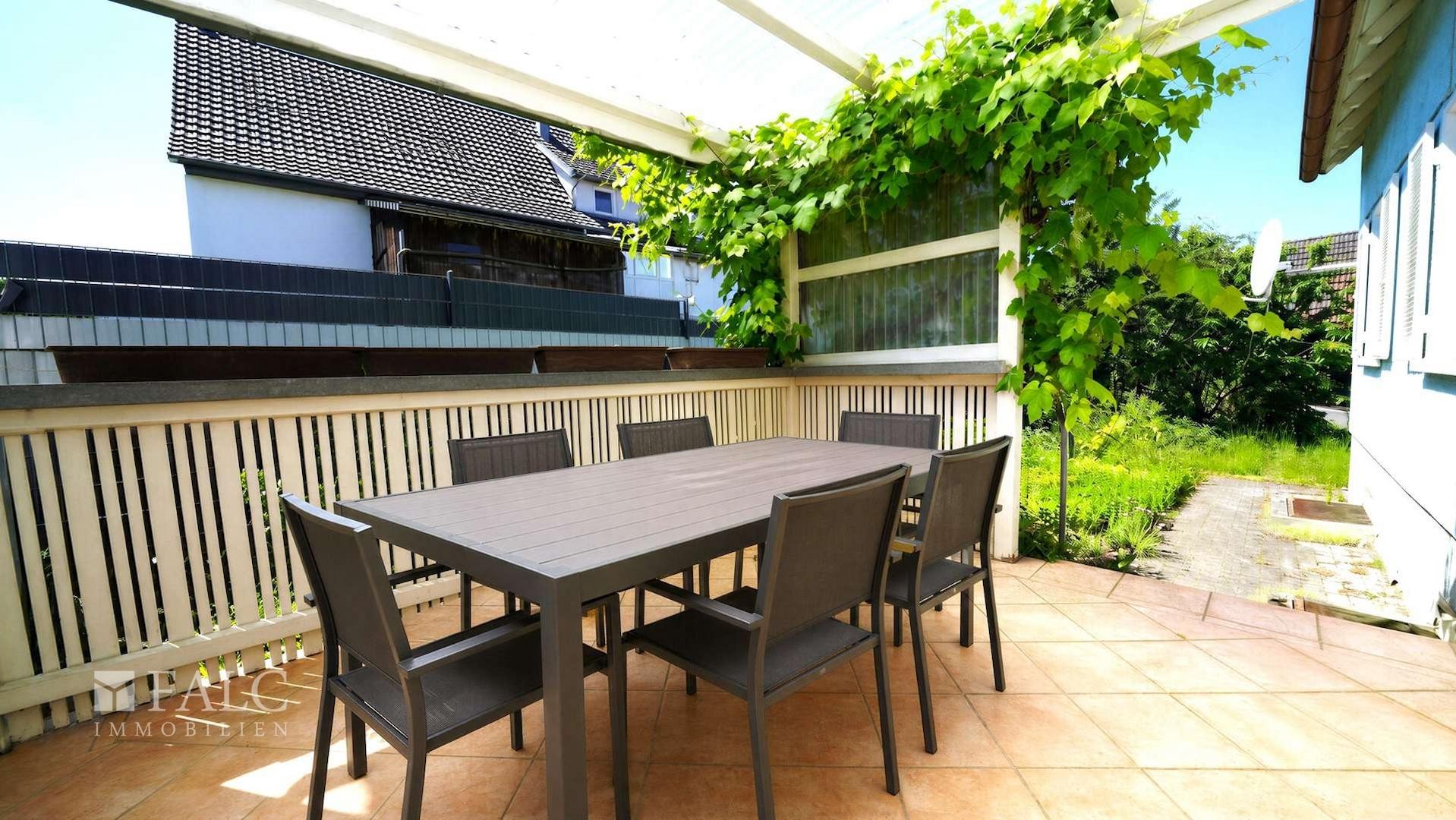 Terrasse EG (Zugang Küche)