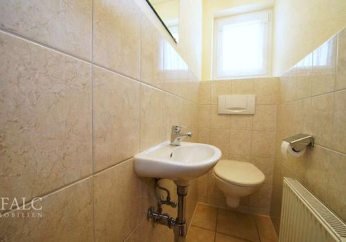 sep. WC EG