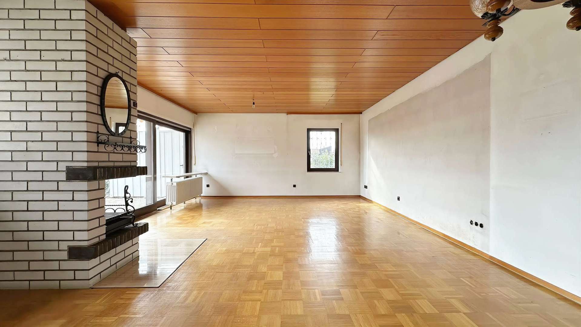 Wohnzimmer (1) EG