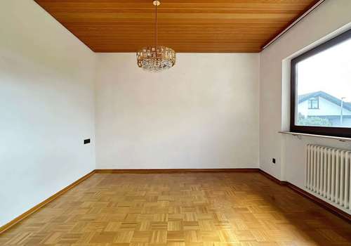 1. Schlafzimmer (3) EG