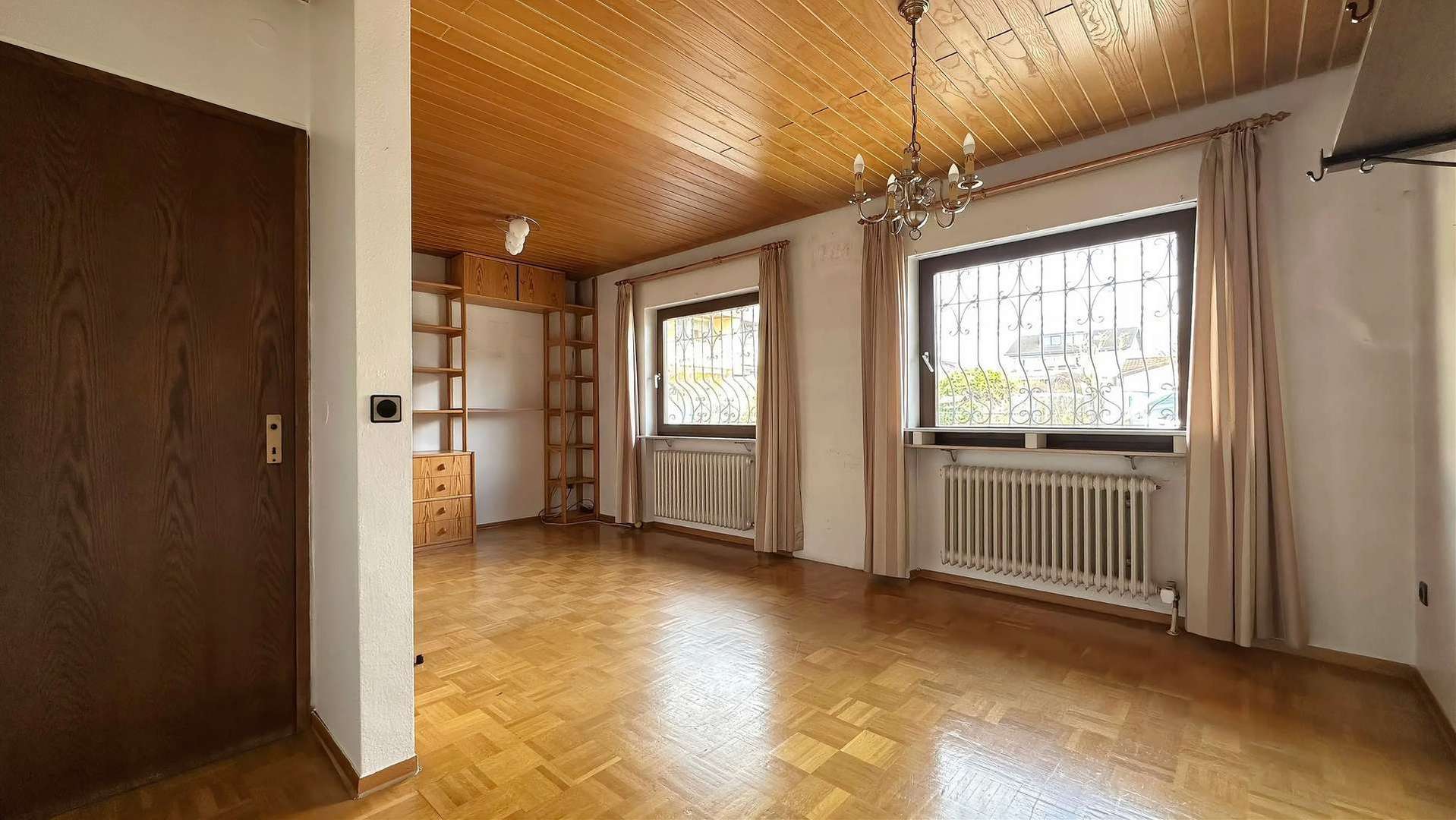 2. Schlafzimmer (2) EG