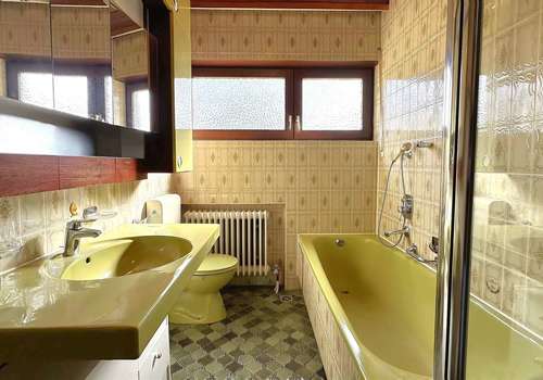 Badezimmer (1) EG