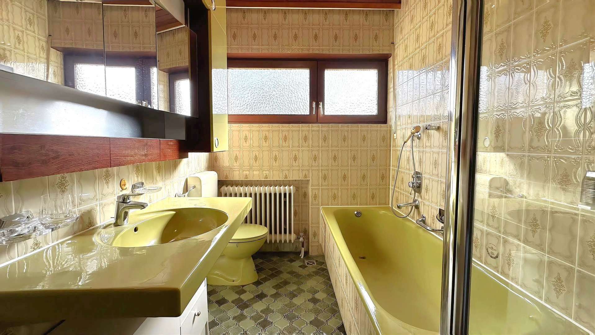 Badezimmer (1) EG