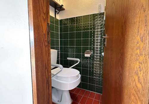 Gäste-WC EG