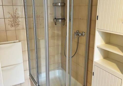Dusche EG