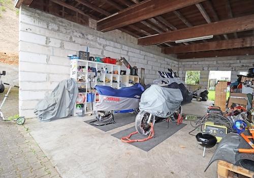 offene Garage