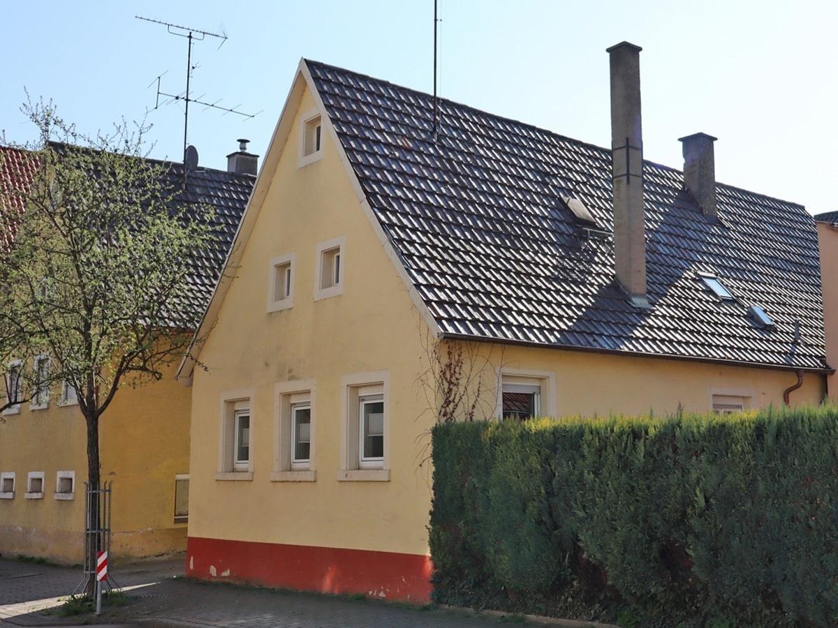 Straßenansicht