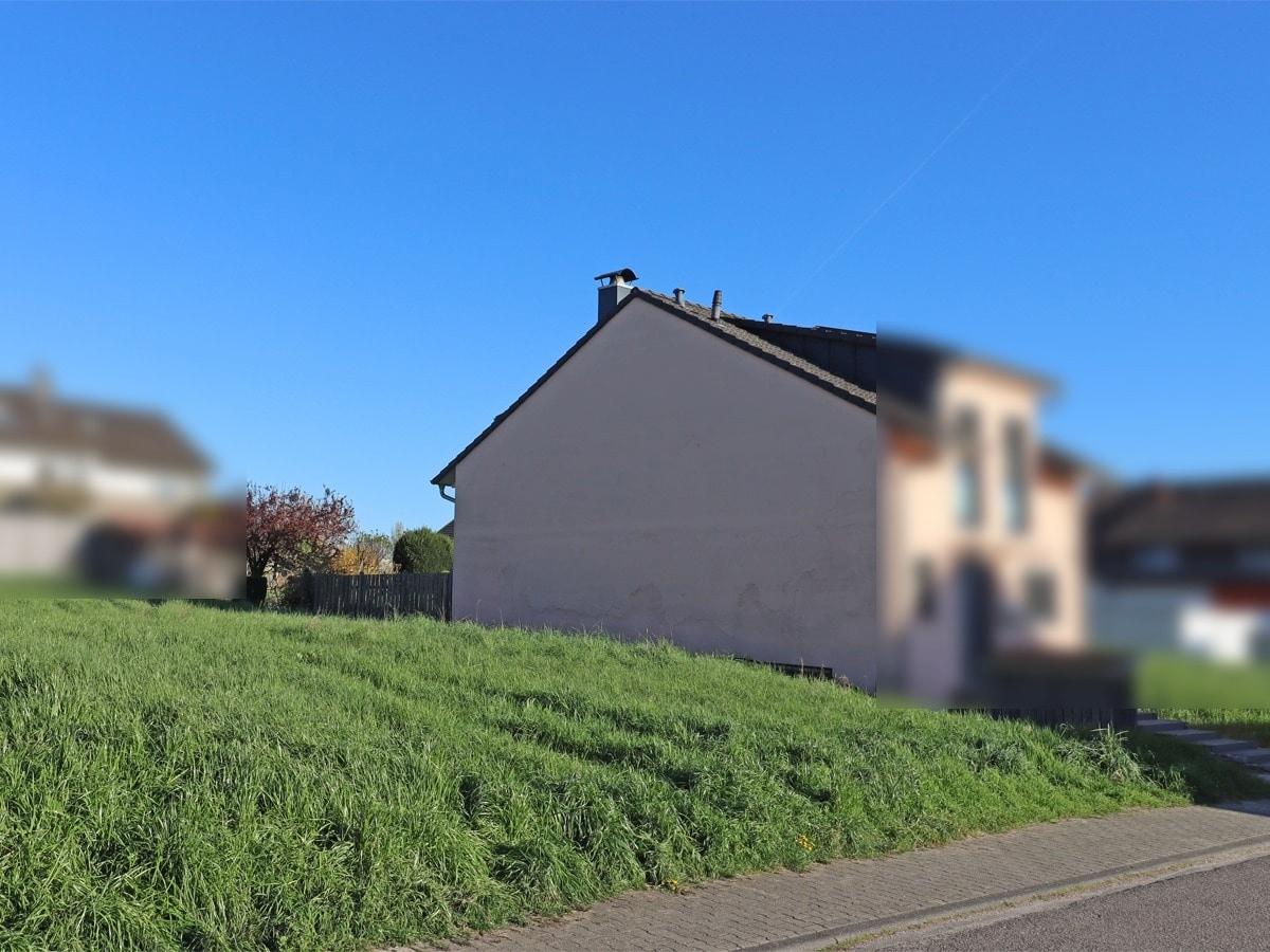 Blick auf das Baugrundstück