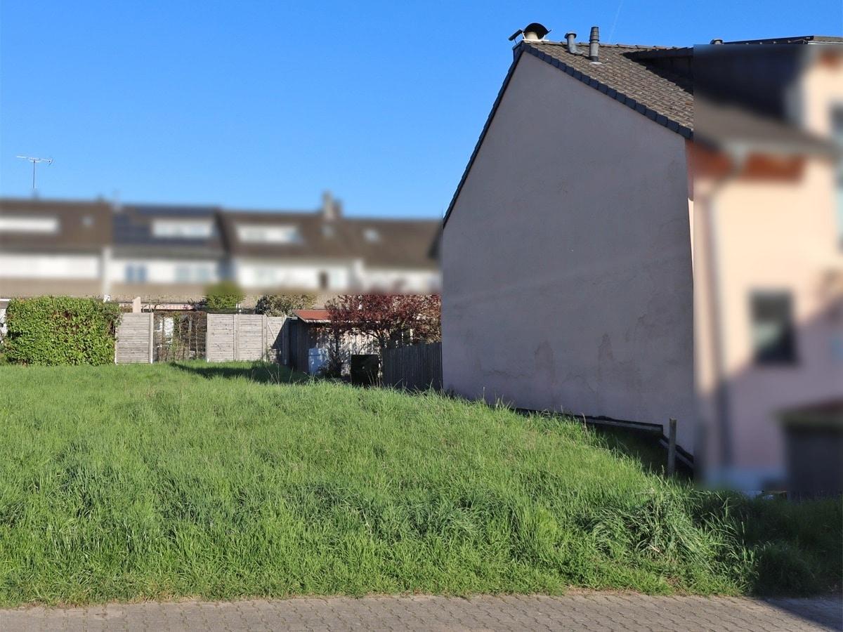 Straßenansicht