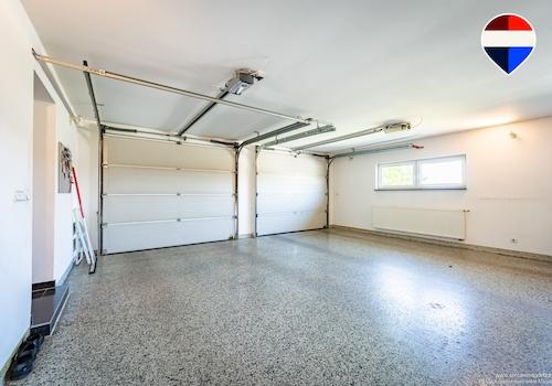 Doppel-Garage