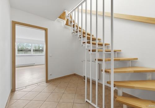 Treppe ins Souterrain