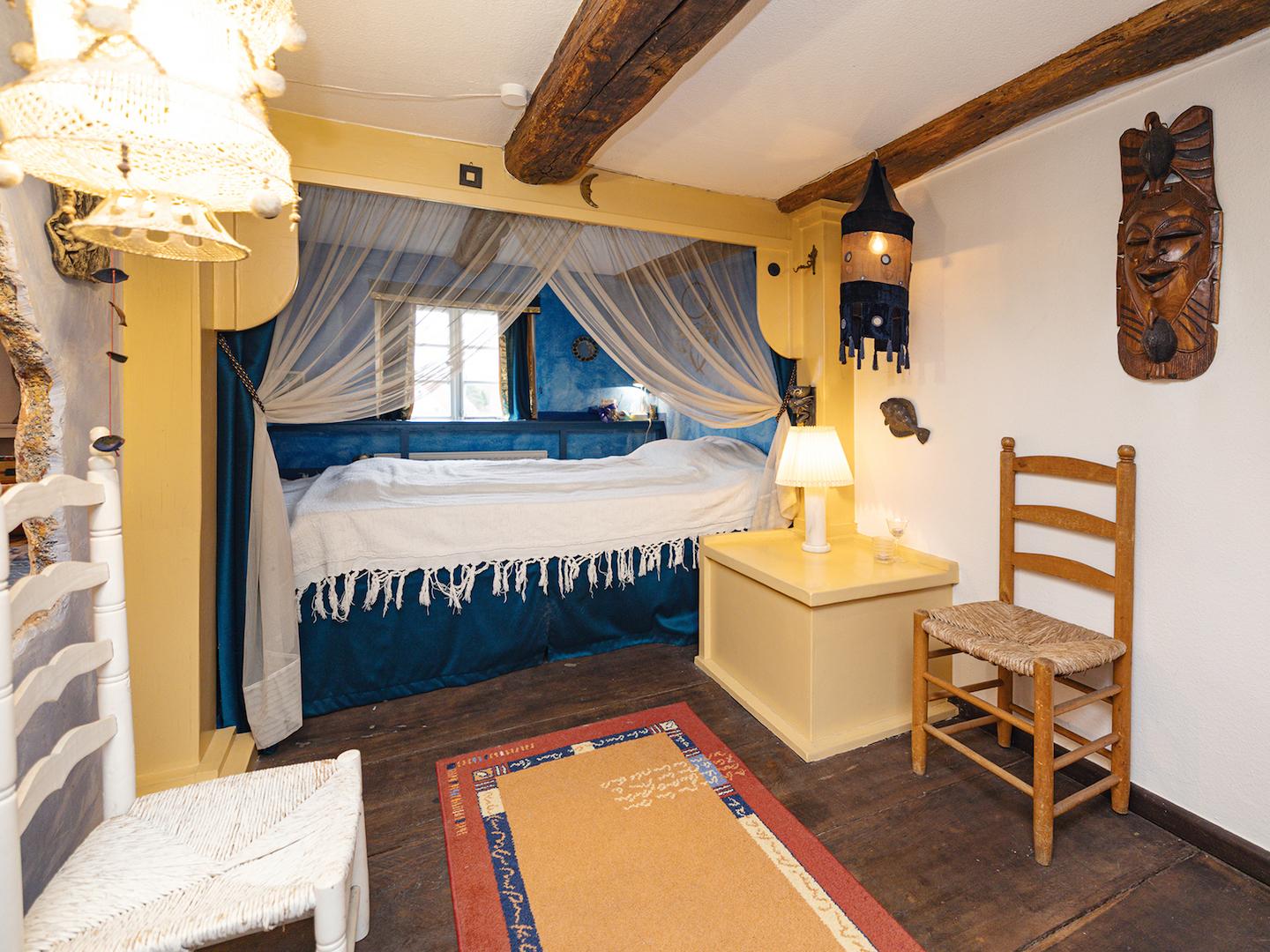 Schlafzimmer DG