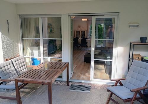 Überdachte Terrasse Nord