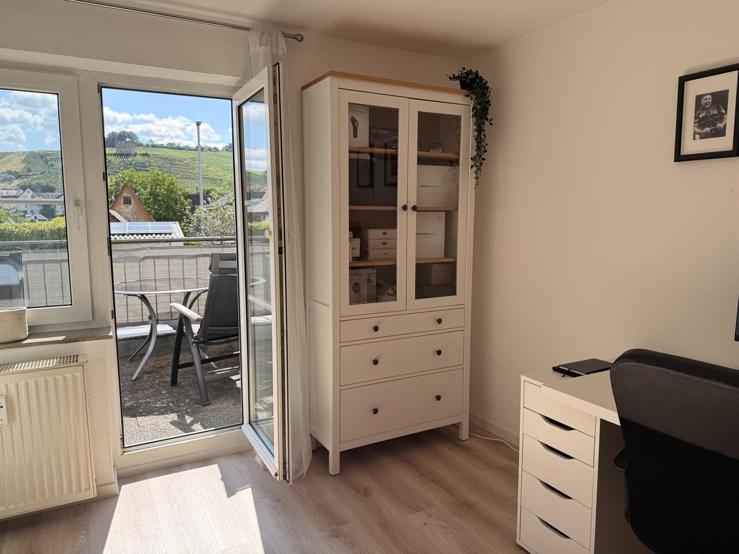 Arbeitszimmer mit Aüdterrasse