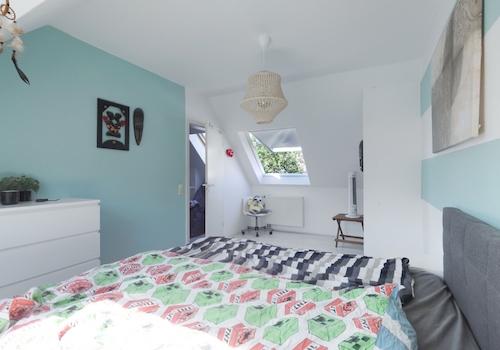 Schlafzimmer im DG