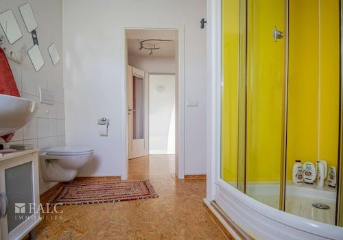 Badezimmer Dachgeschoss
