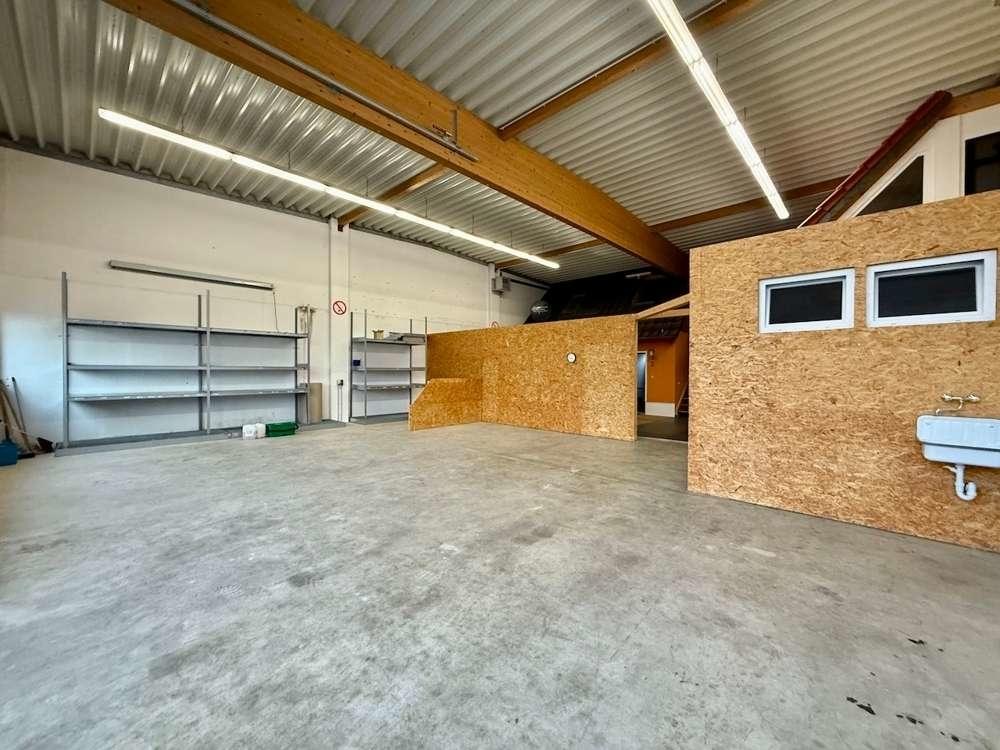Halle