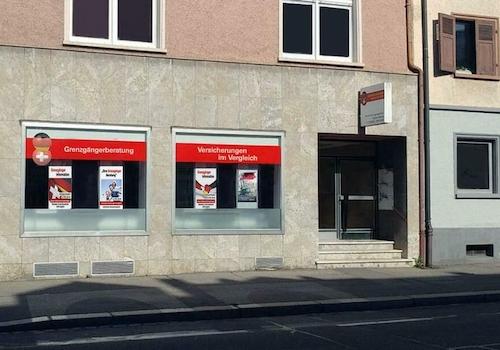 Außen - Eingang & Schaufenster